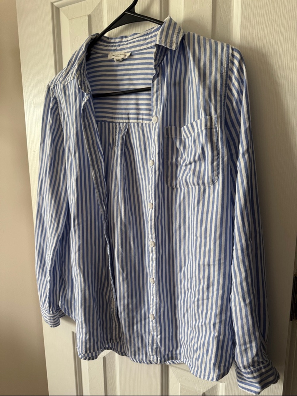 beachlunchlounge Blue and White Striped Women’s Button-Down Shirt - Picture 2 of 4